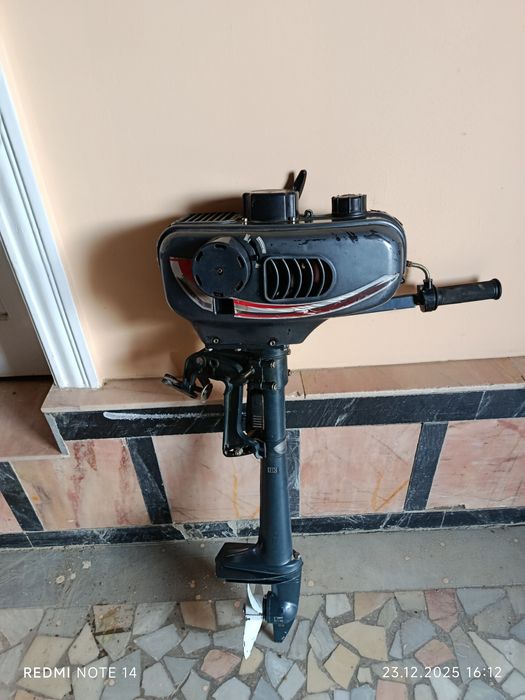 Продается лодочный мотор ханкай 3.5 л.с почти новый