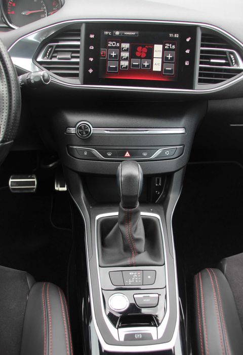 Peugeot  308 2.0 GT  Automatic  Euro 6В - ЛИЗИНГ