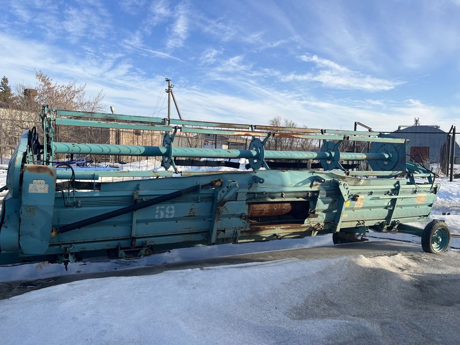 Комбайн ЕСИЛЬ - 740, 2011 год