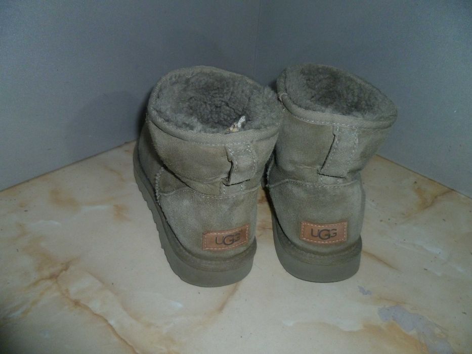UGG оригинални ботуши №39