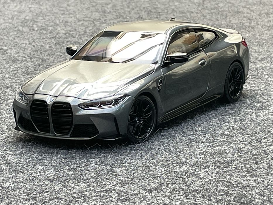 BMW G82 1/18 Minichamps