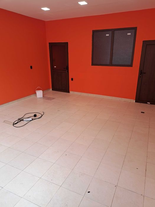 Дава се под наем Магазин в Силистра, в.з. Юг - 128 кв.м за 561 € - Снимка #1