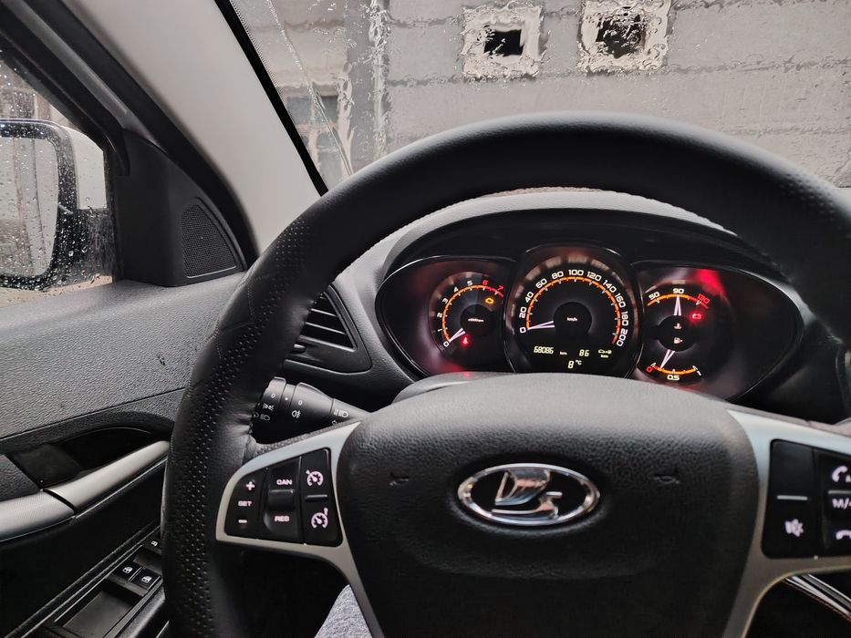 Lada Vesta 2019 — 2