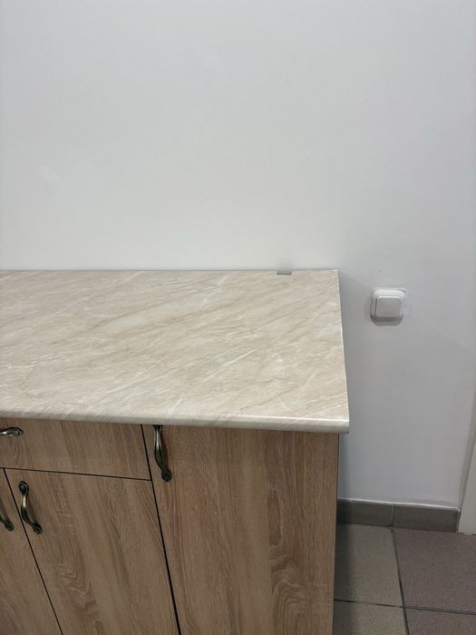 Продается кухонный шкаф