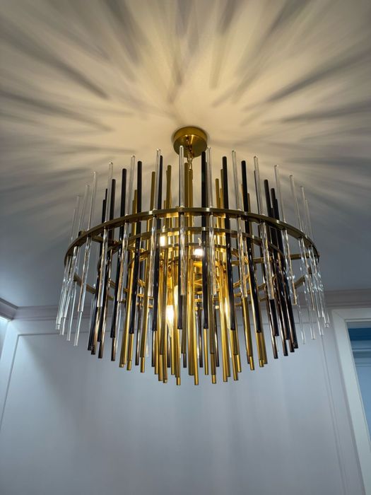 Продам люстра срочно