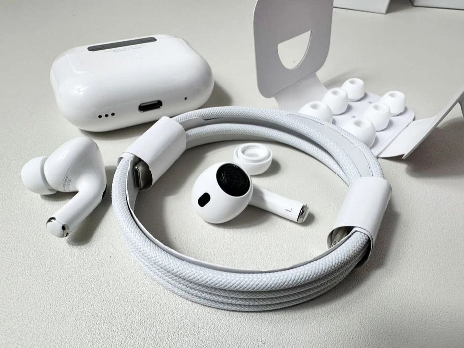 Airpods pro 2.