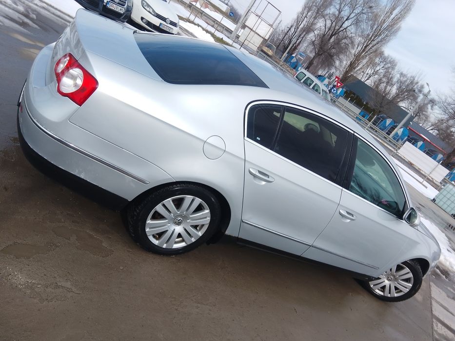 Vand Passat b6    16 benzină