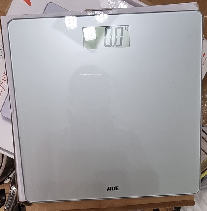 Електронни кантари до 180гк