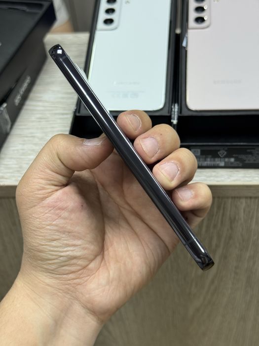 Samsung s22 Plus new