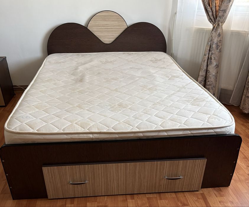 Vand mobila dormitor