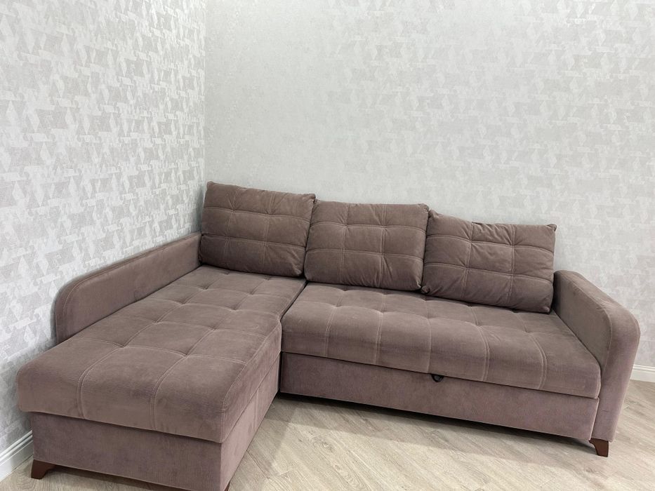 Срочно продам раскладной диван