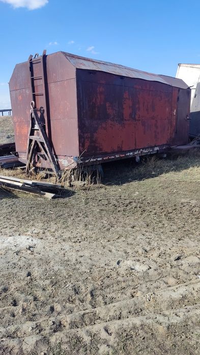 Продам прицеп вагончик