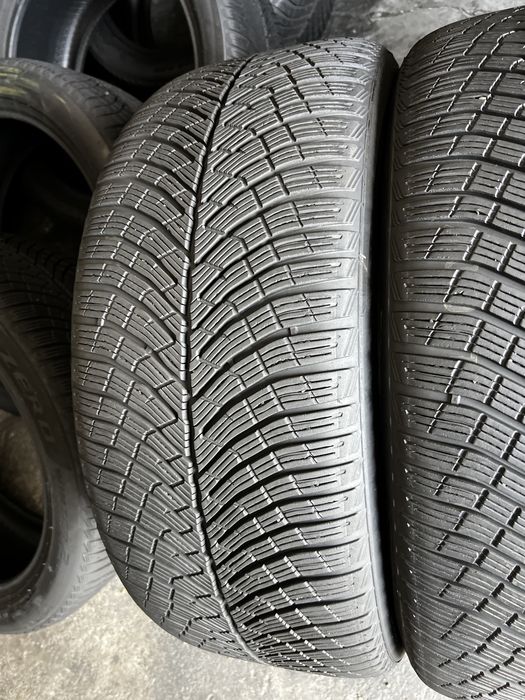 4 anvelope iarna 255/45/20 , Pirelli , DOT 2025 , 6.5 mm !