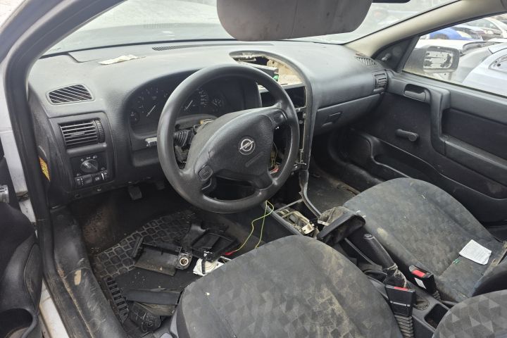 Lampa / Tripla stop dreapta pe aripa Opel Astra 2001 1.6 MT (75 hp)