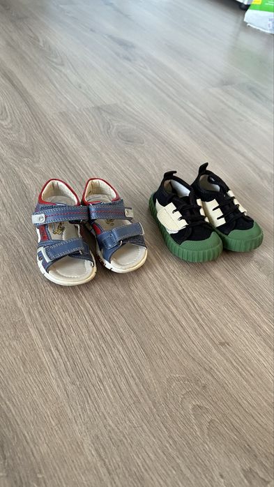 Обувь на первые шаги