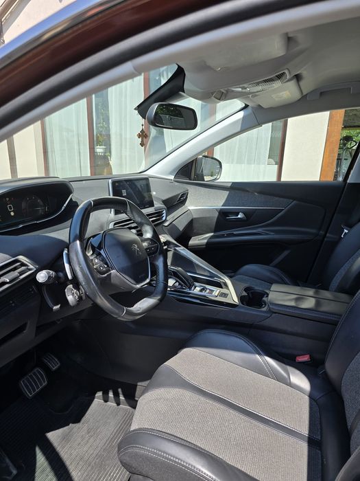 Vand Peugeot 3008 an 2017
