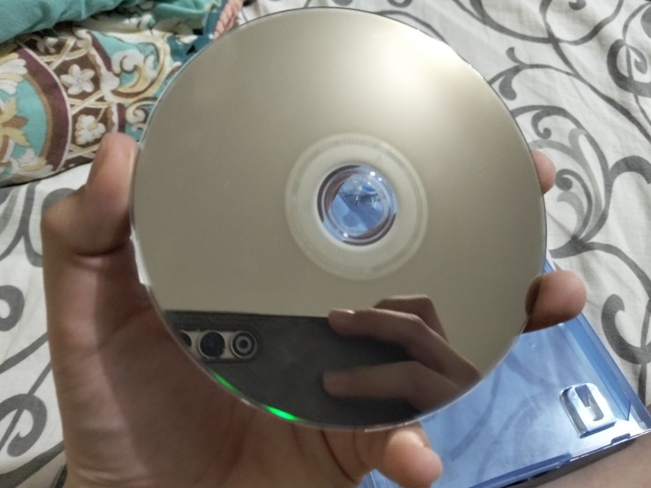 Продам диск FIFA 22 PS5 (посматрите описание)