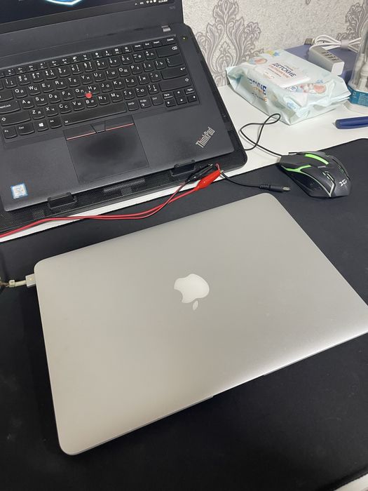 Продам MacBook Air 13-inch, 2017