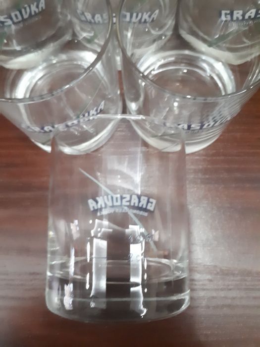 Стаканы под водку