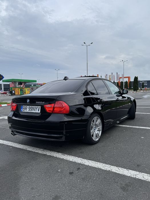 BMW 3 Series 2011 — imagine 3