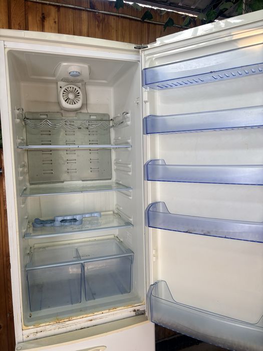 Холодильник BEKO