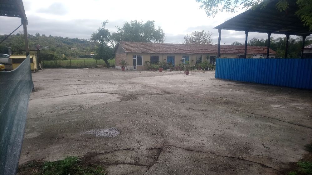 Дава се под наем Парцел в Севлиево - 300 кв.м за 204 € - Снимка #1