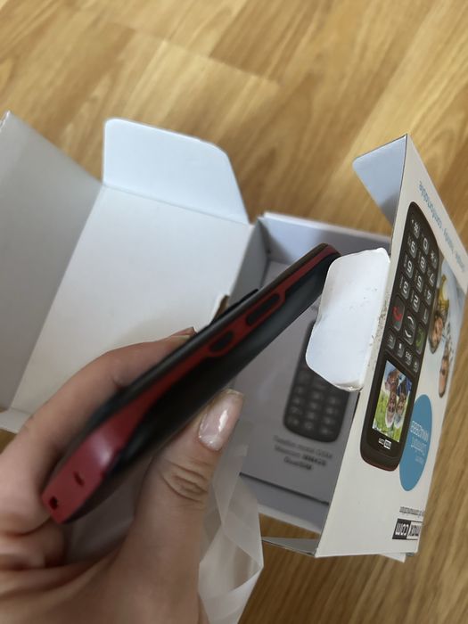 telefon nou maxcom