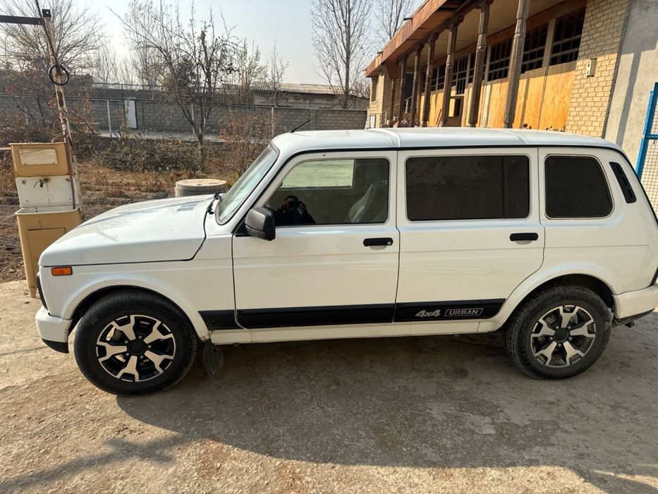 Lada niva urban 4 eshikli full 2022