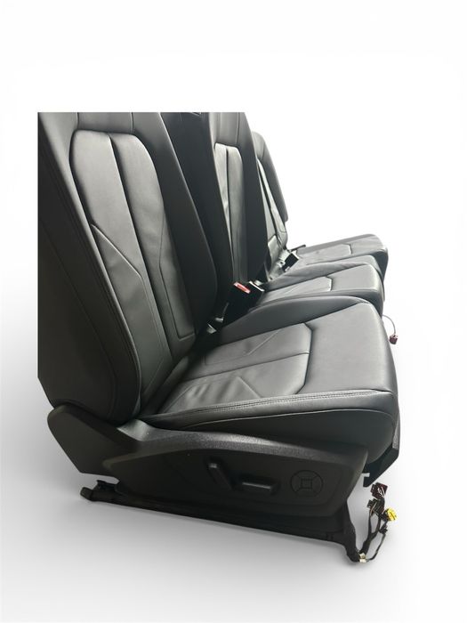 Audi Q3 83A Комплект кожен салон.