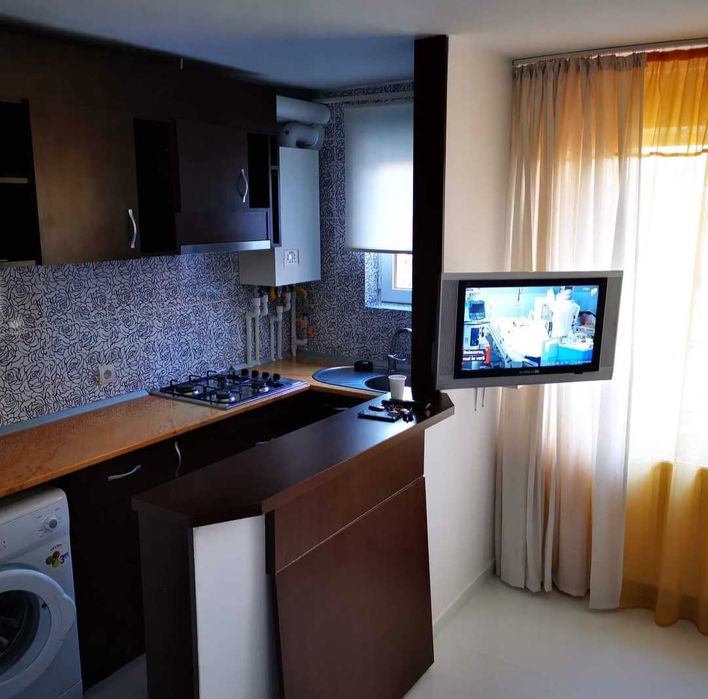 Închiriez apartament 2 camere de lux