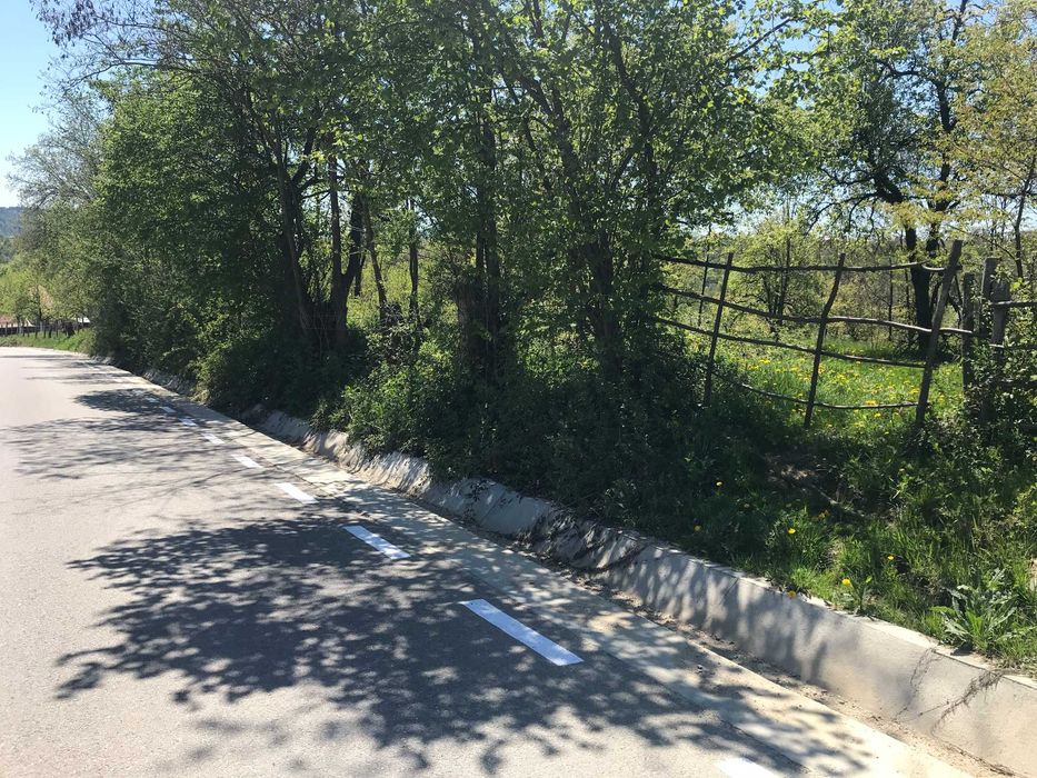 Teren intravilan zona de munte - Albestii de Muscel (Arges)