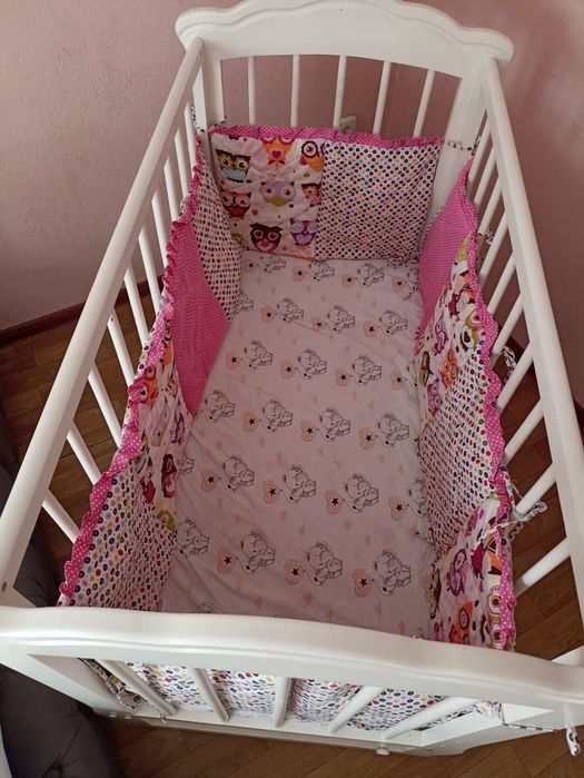 Продам манеж с бортиками