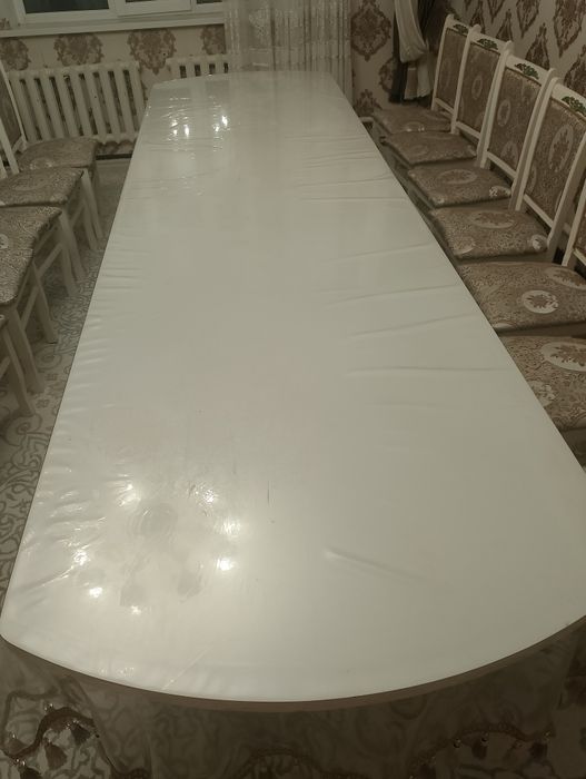 Продам стол гостиный 1*5 размер