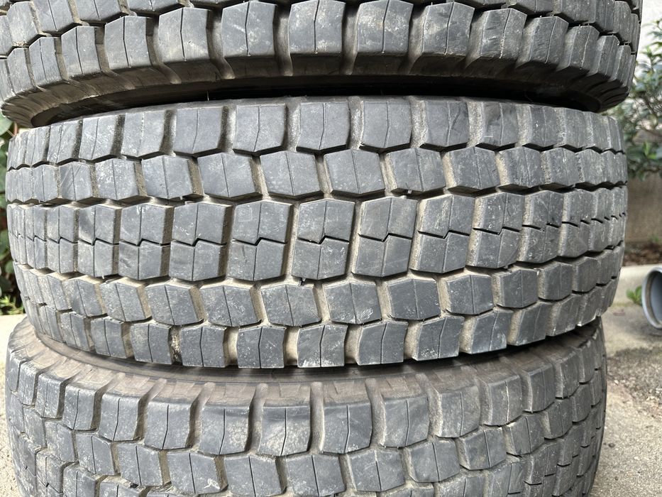 Cauciucuri anvelope 215 75 17.5 Bridgestone Bascula septica camion
