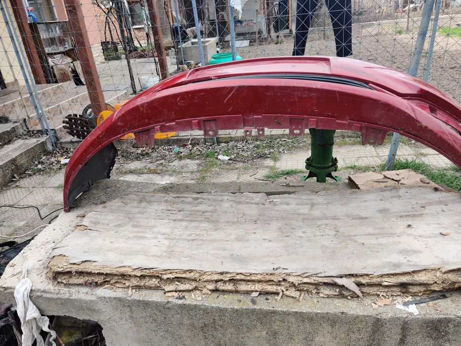 Предна броня със решетка за Opel Astra kombi 2017 г