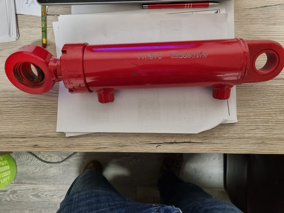 Cilindru hidraulic plug reversibil preț 477 lei