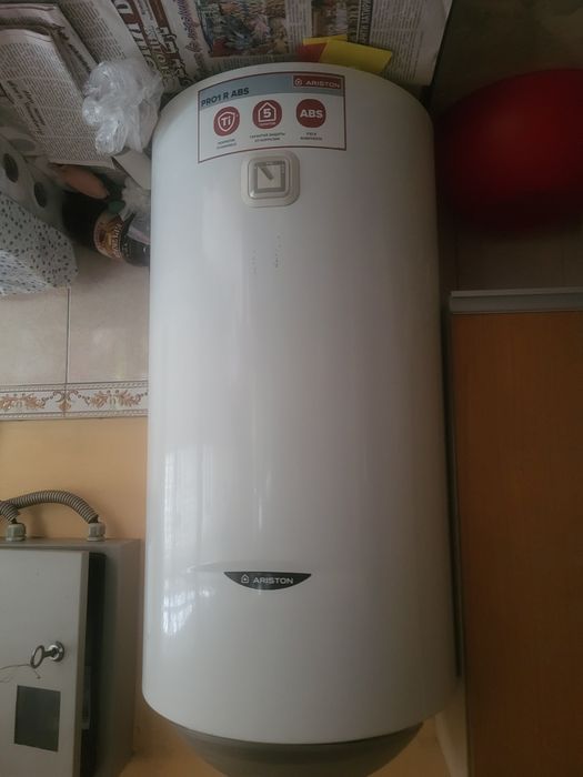 Продам ariston 100л