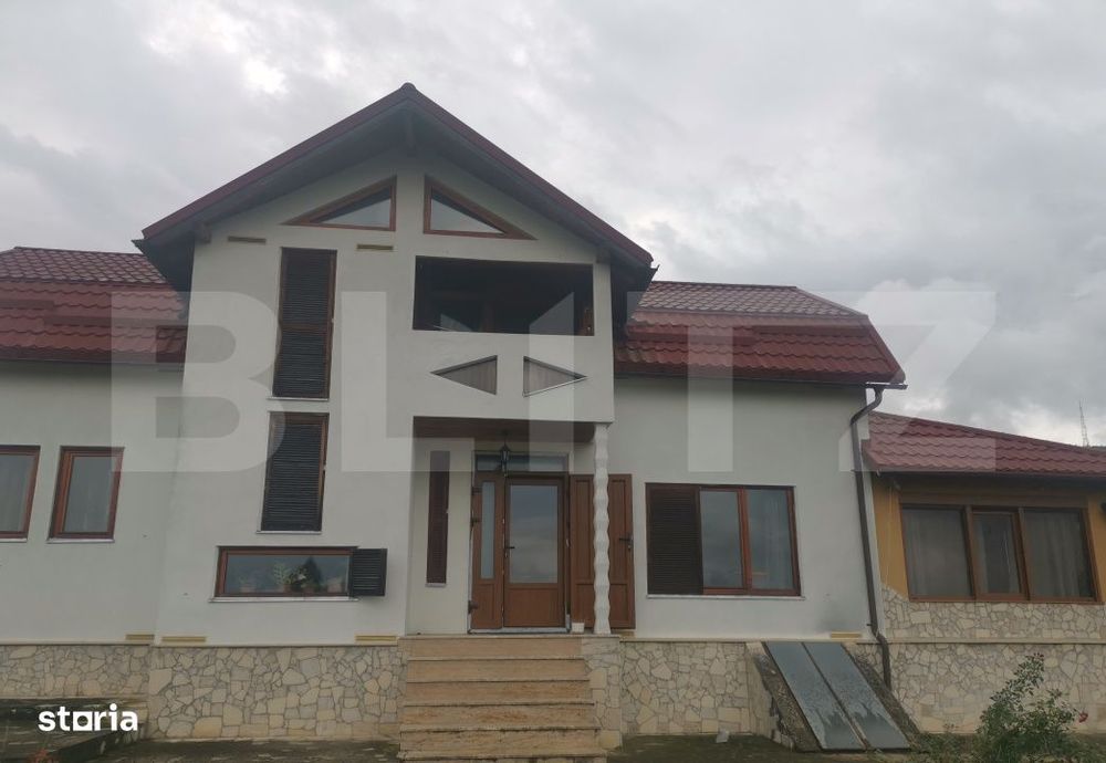 Casa cu 5 camere, priveliste panoramica, Deva