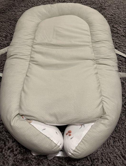 Бебешко гнездо - двулуцево с дръжки 100/55 см