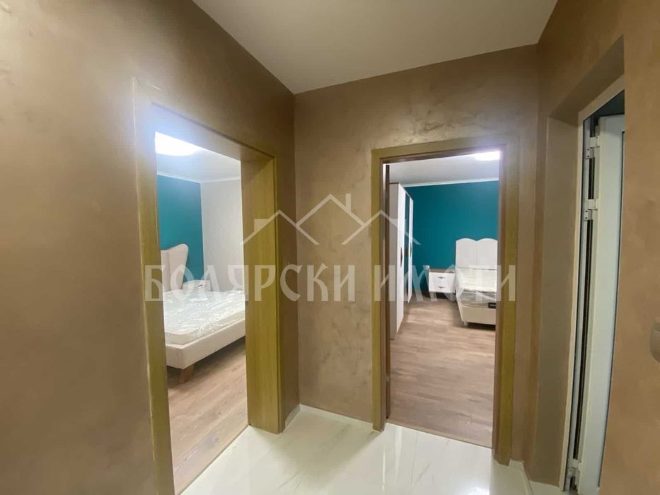 Продава се Тристаен апартамент в Велико Търново, Зона Б - 130 кв.м за 1616 €/кв.м - Снимка #6