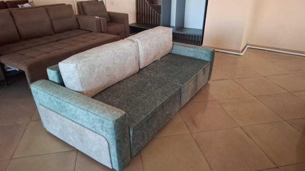 Компактный диван,пружинный блок,раскладывание тик так