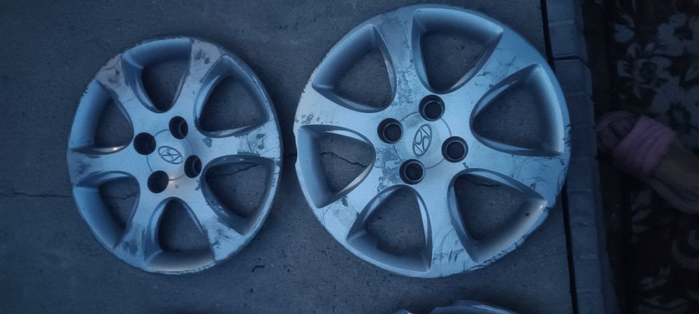 Продам колпаки на Хюндай