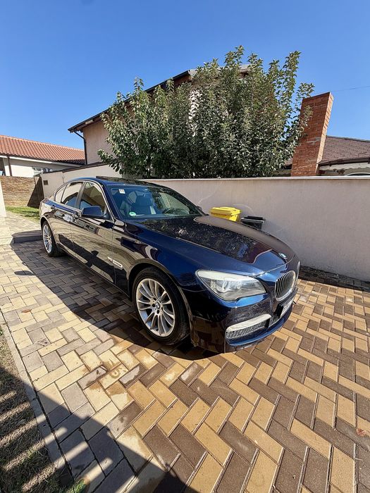 BMW Seria 7 2011 — imagine 5