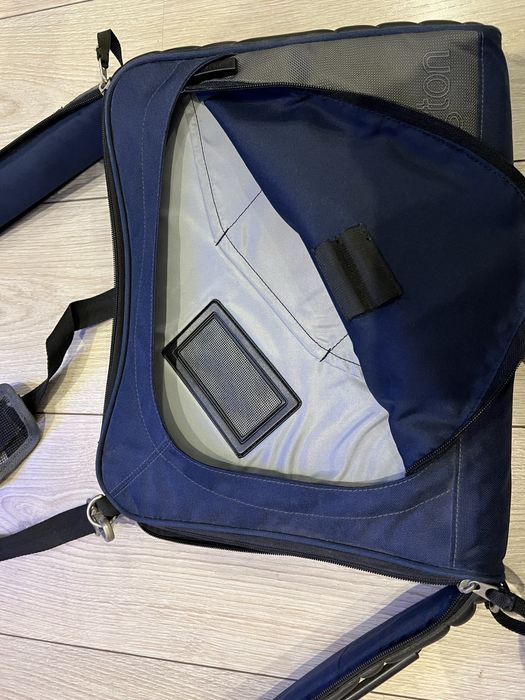 Чанта за лаптоп 15”