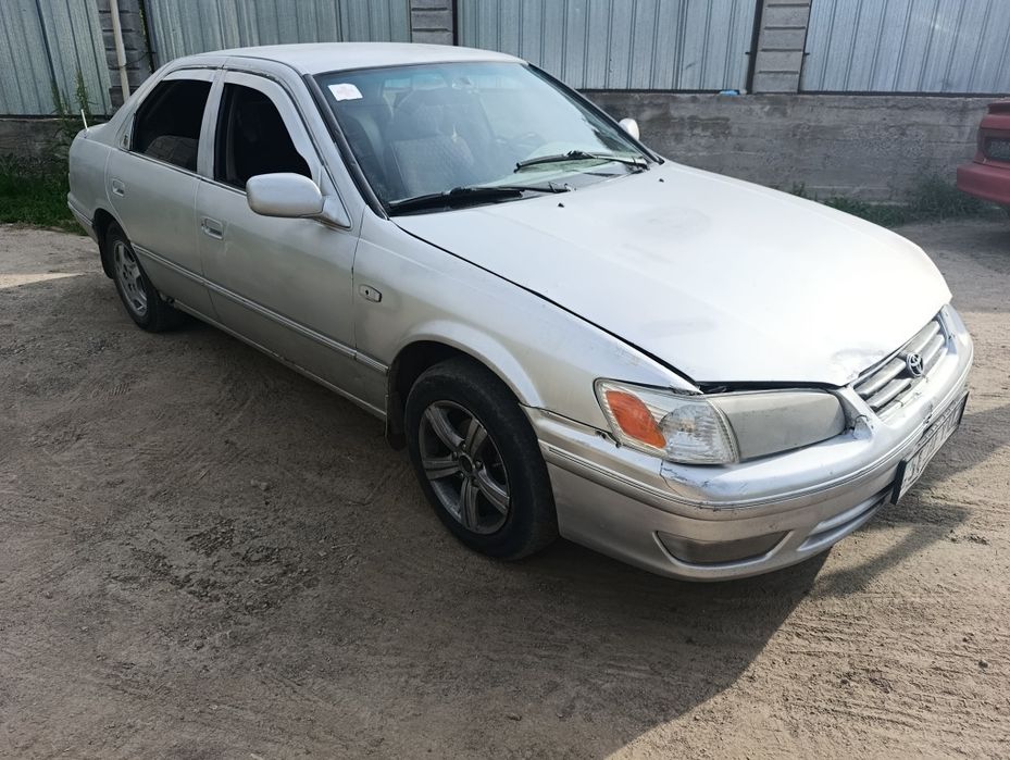 Toyota camry 25 сатылады
