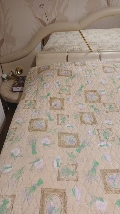 Спалня 160/ 200 кожена