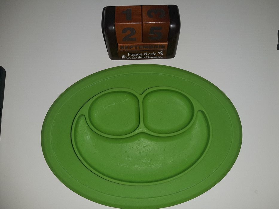 Farfurie silicon 3 compartimente