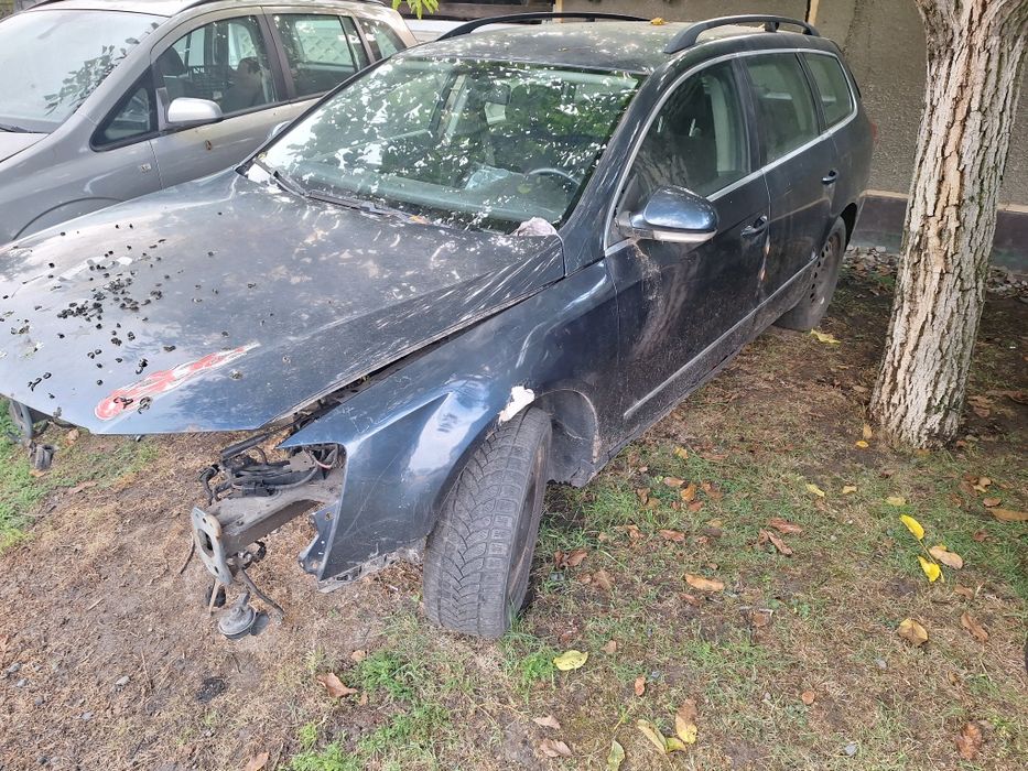 Dezmembrez vw passat b6
