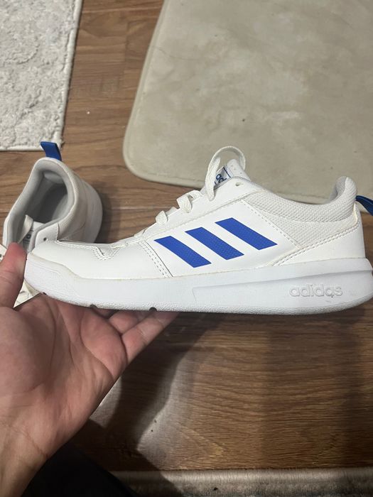 Adidasi Adidas Femei