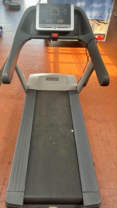 Technogym Run Excite 500 Led banda de alergat profesionala